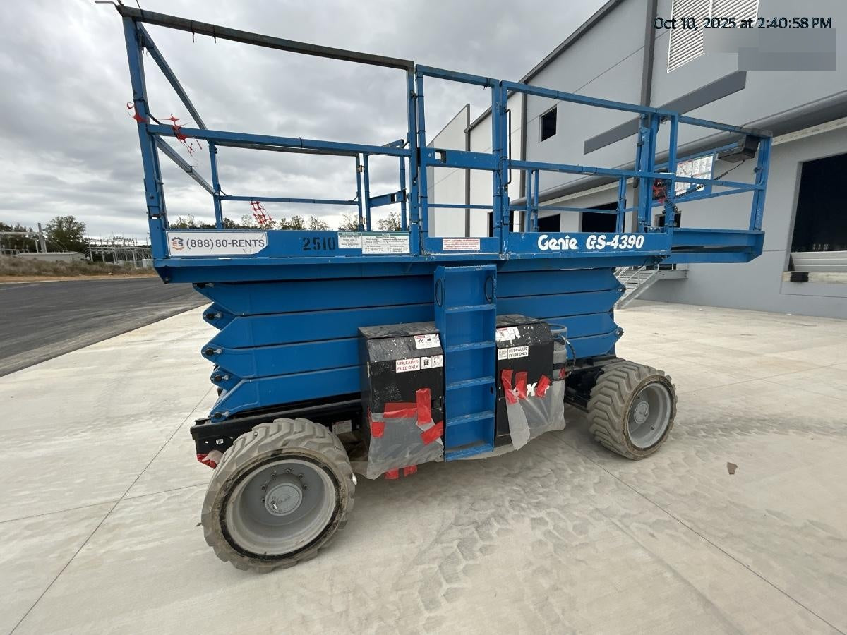 2016 GENIE GS-4390 RT