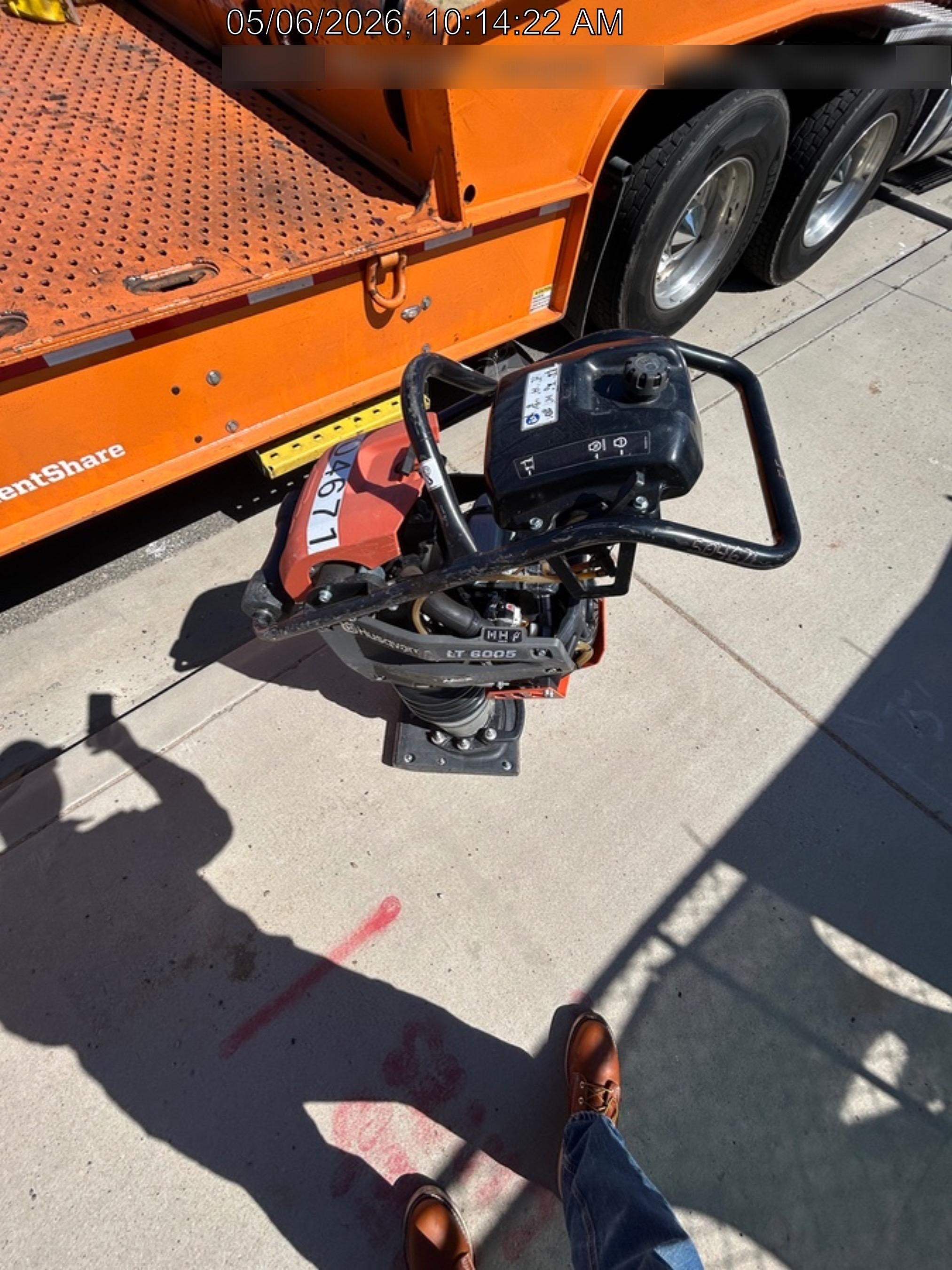 2025 HUSQVARNA LT6005