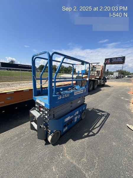 2020 Genie GS-1930 Fixed rails with chain entry gate - Pre A92.20