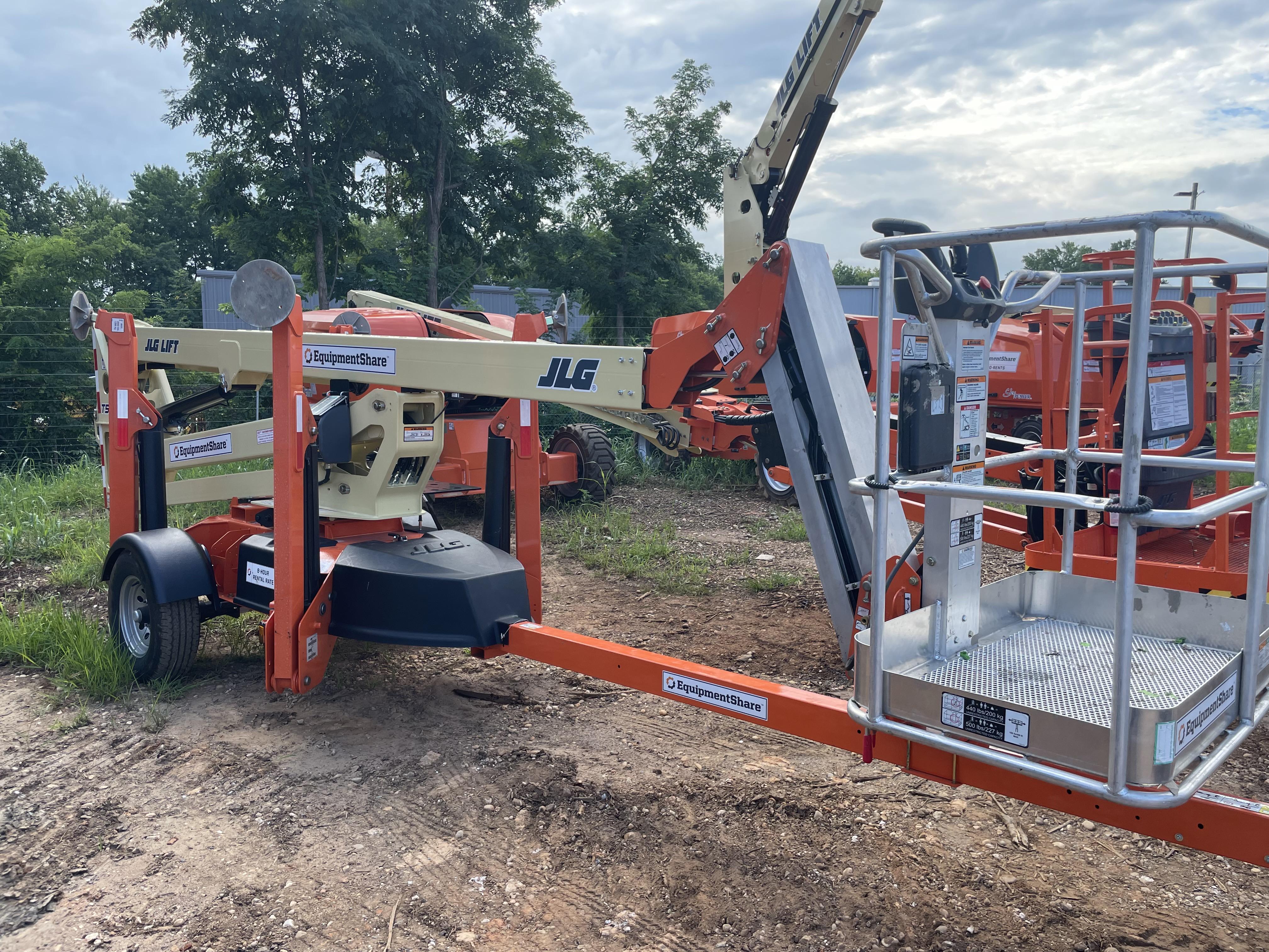 2022 JLG T500J