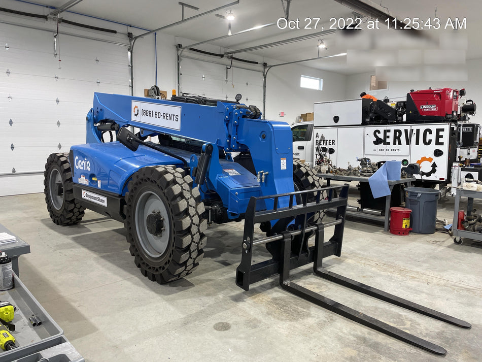 2022 GENIE GTH-636
