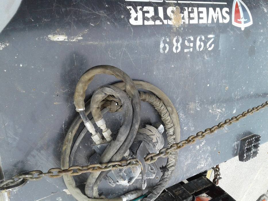 2019 PALADIN Sweepster SB72