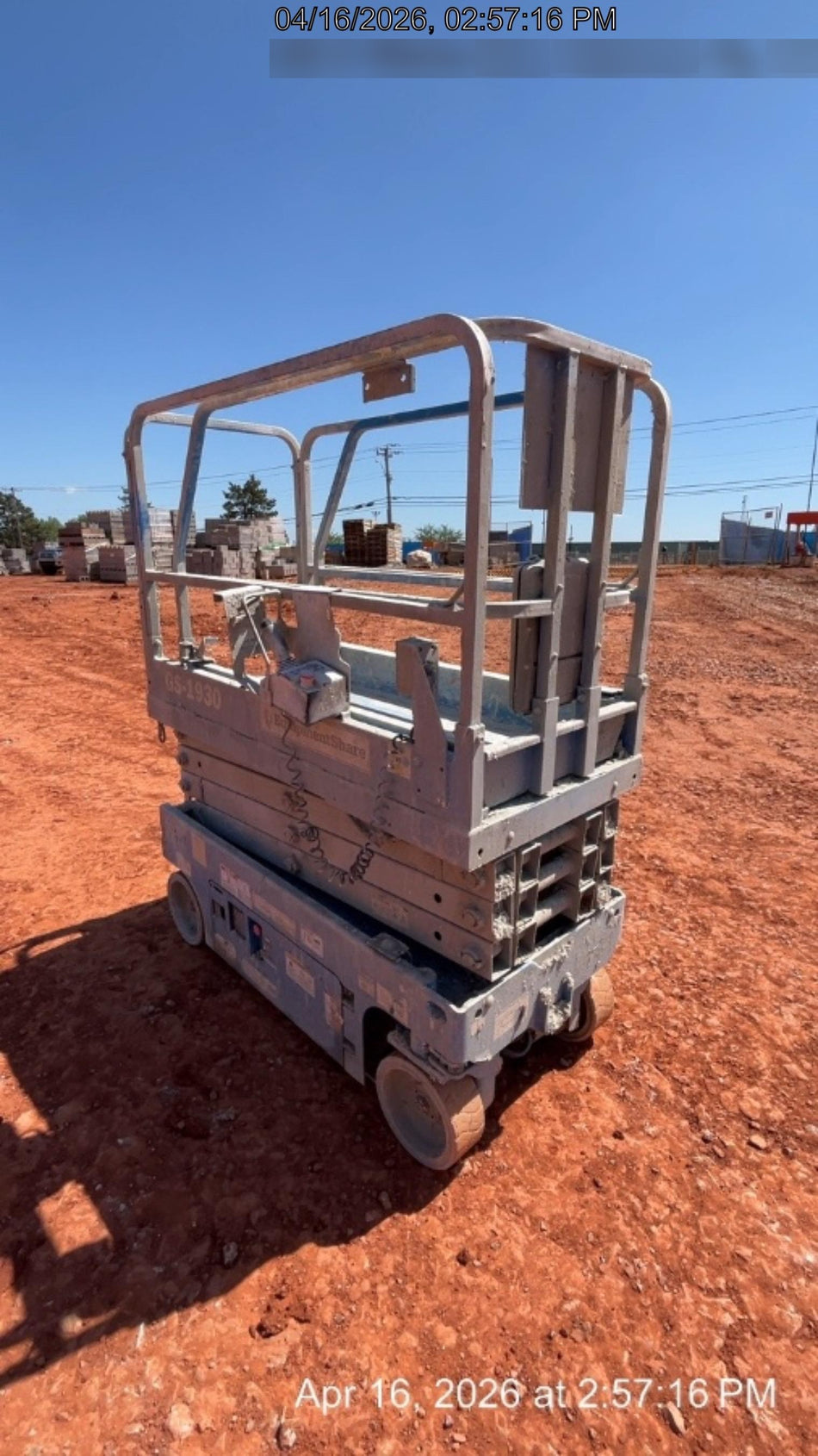 2019 Genie GS-1930 Fixed rails with chain Entry
