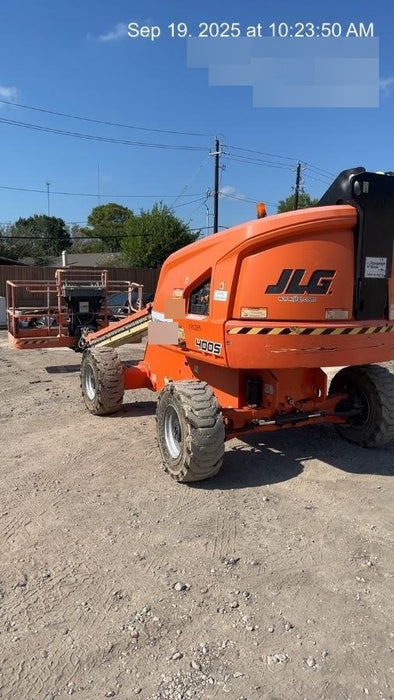 2021 JLG 400S