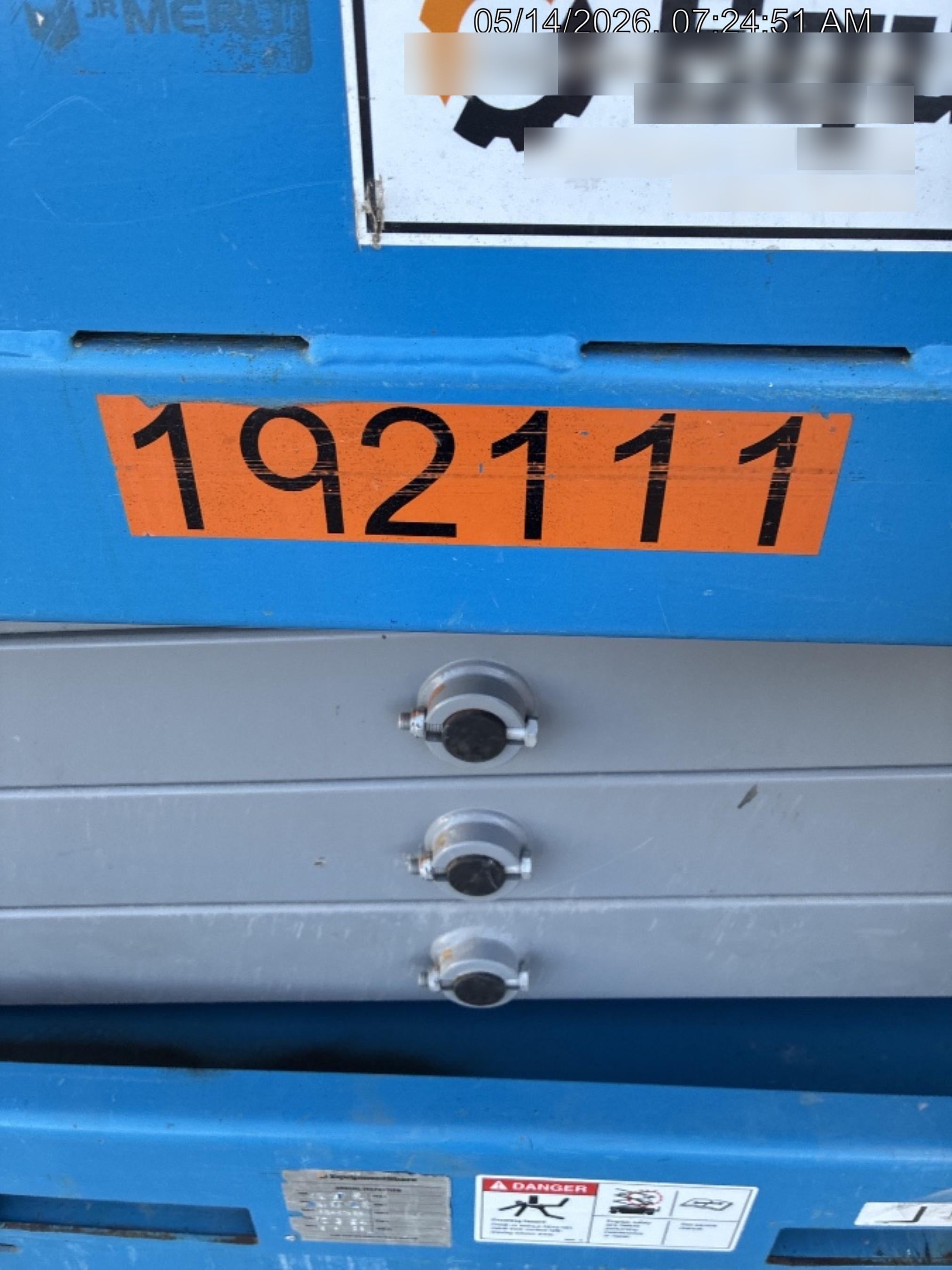 2021 GENIE GS-1932