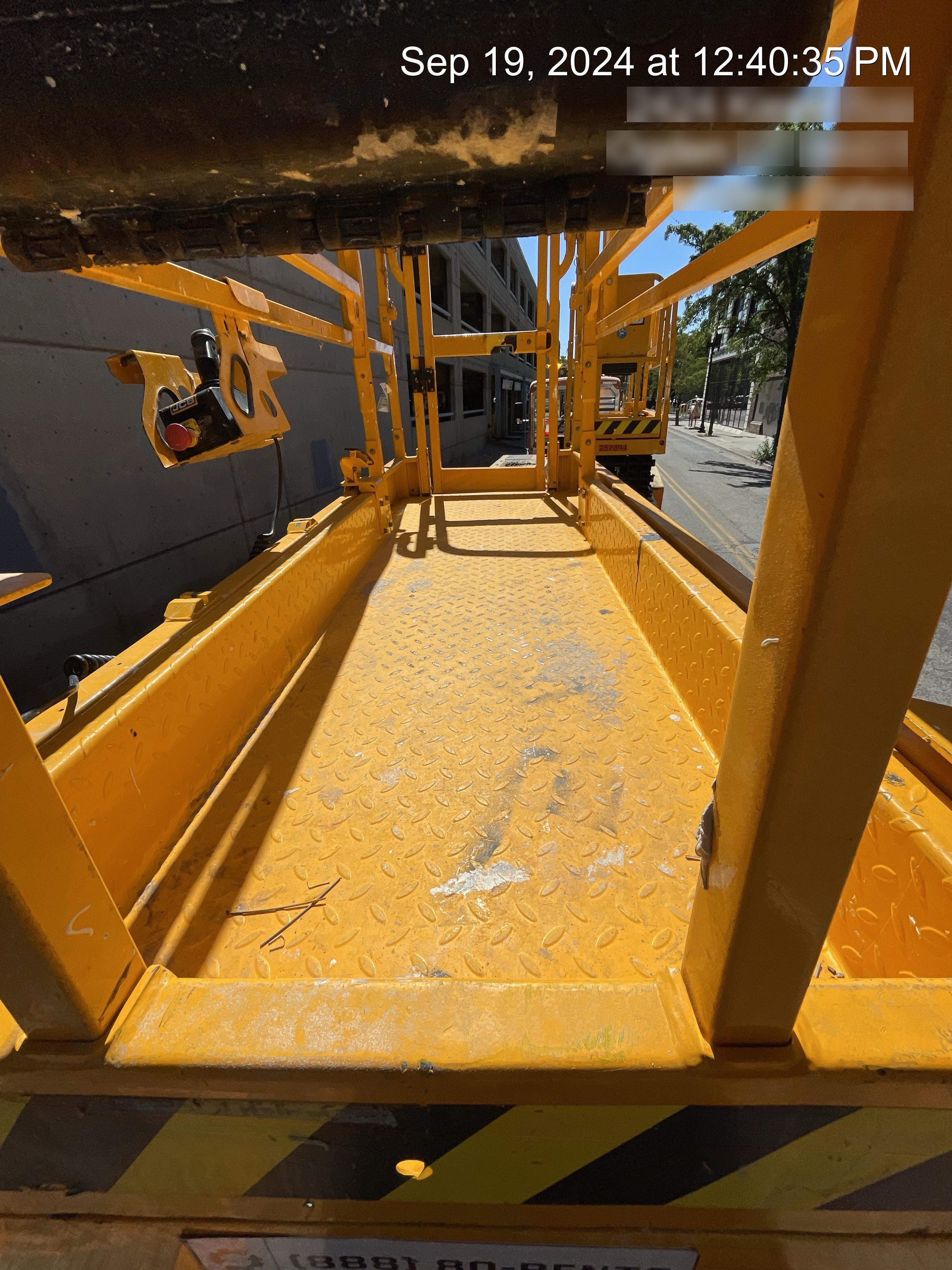 2023 JCB S2632E