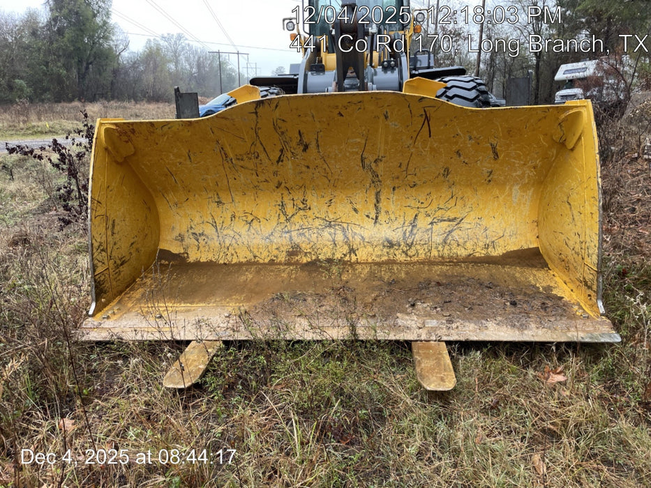 2025 JOHN DEERE 4 cu yd Wheel Loader Bucket - John Deere