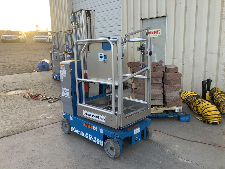 2020 GENIE GR-20