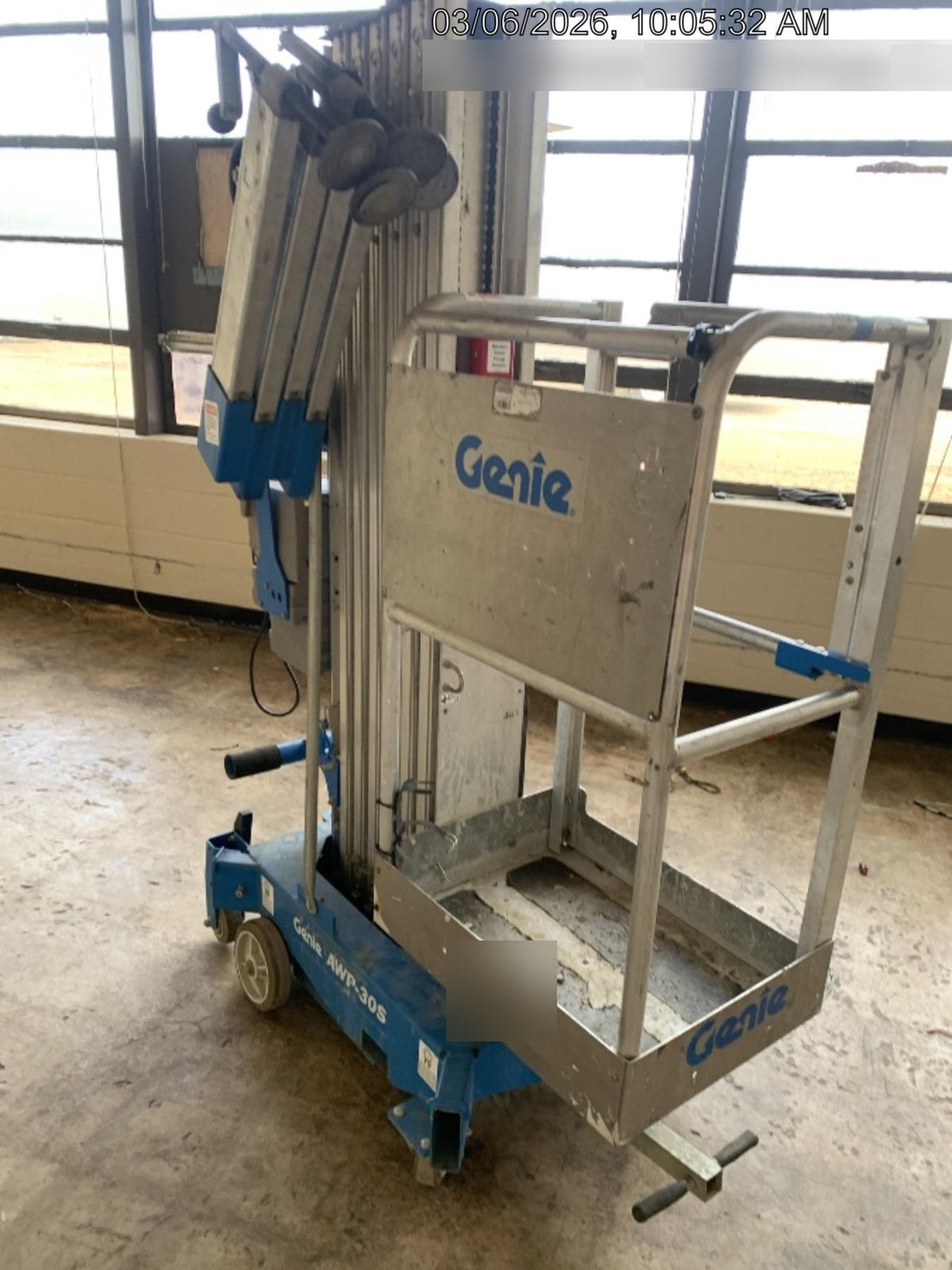 2020 GENIE AWP-30S