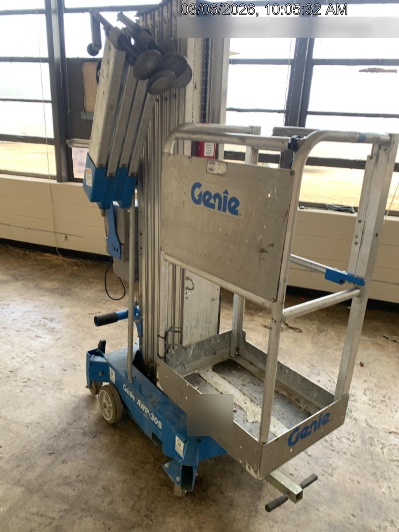 2020 GENIE AWP-30S