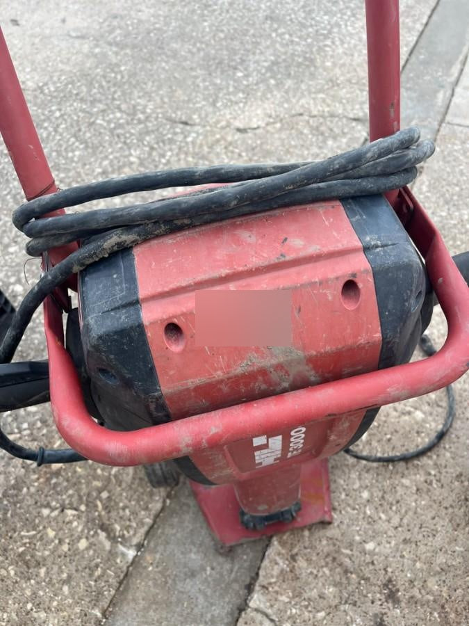 2019 HILTI TE 3000-AVR