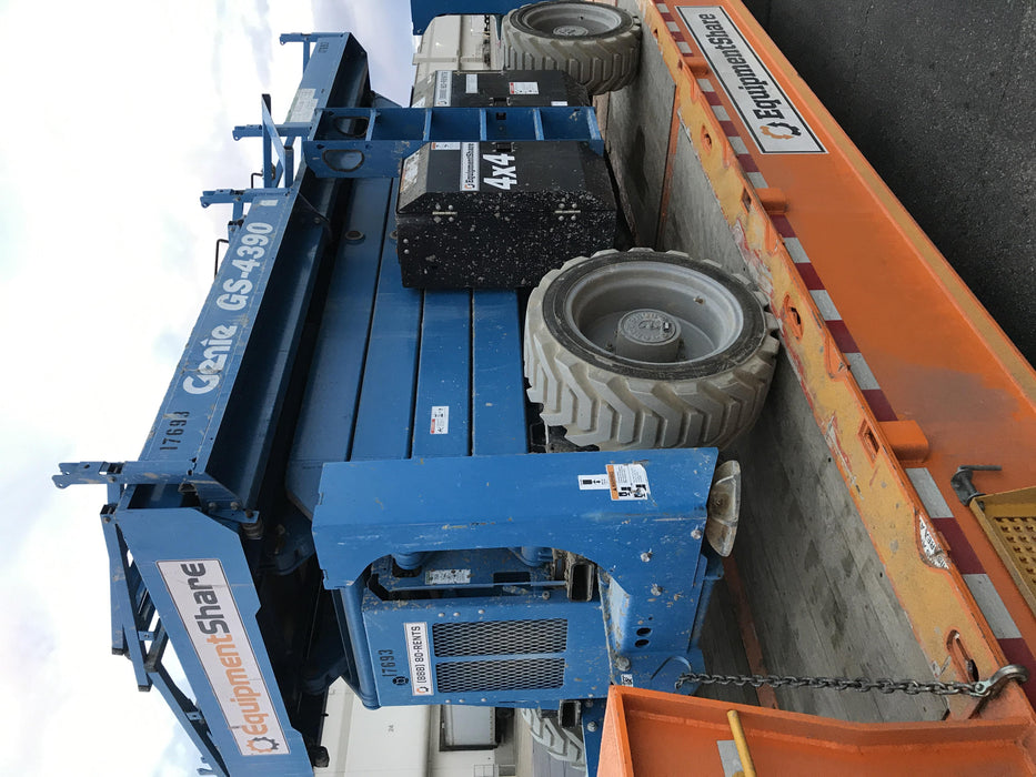 2018 GENIE GS-4390 RT
