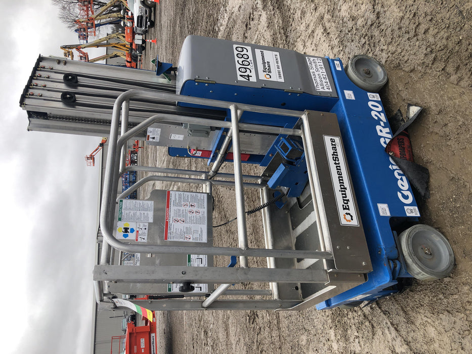 2019 GENIE GR-20