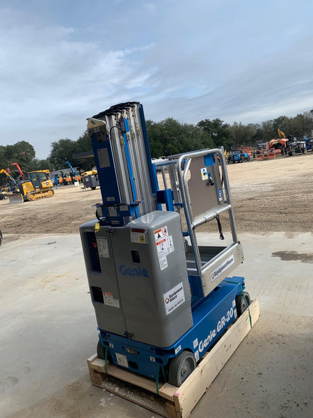 2021 GENIE GR-20
