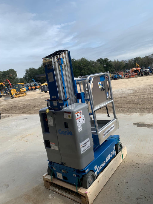 2021 GENIE GR-20