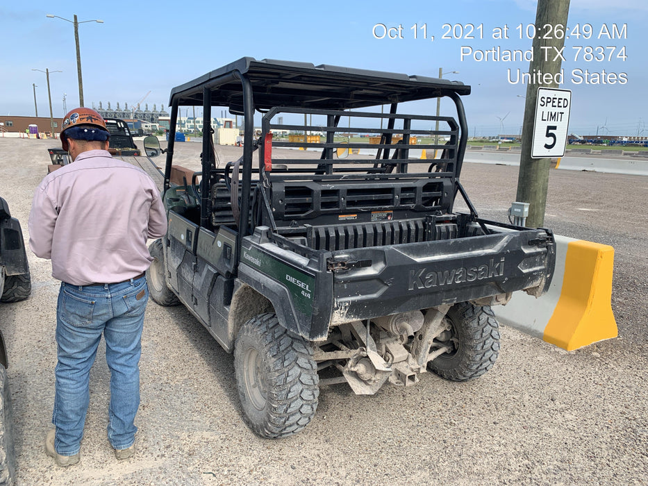 Kawasaki Mule PRO-DXT Standard Options, Backup Alarm, Beacon, Plastic Hard Top, Poly Windshield, Horn Kit