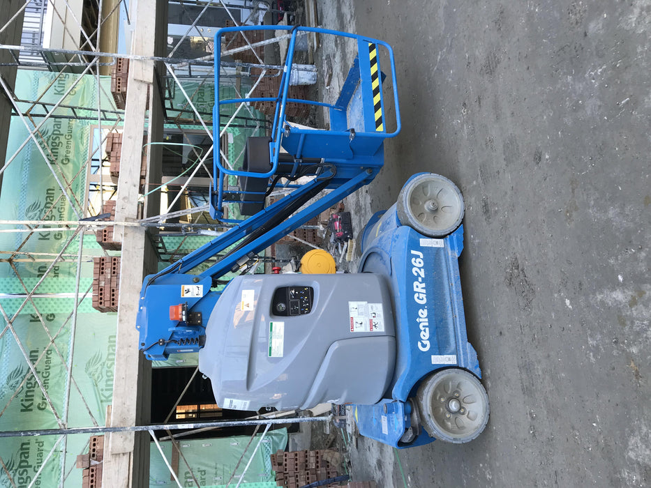 2020 GENIE GR-26J