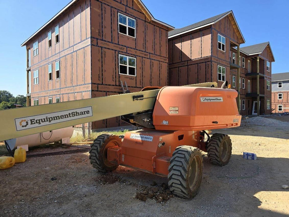 2019 JLG 660SJ
