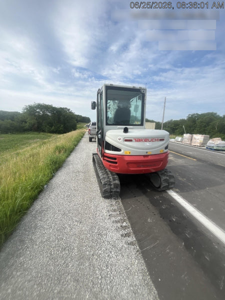 2025 TAKEUCHI TB250-2CR