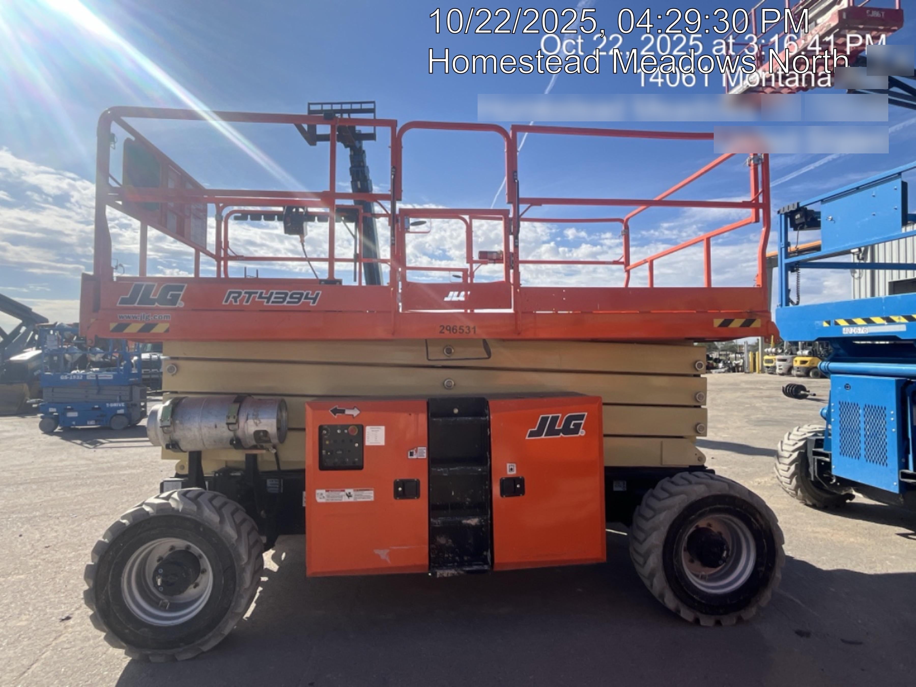 2023 JLG 4394RT