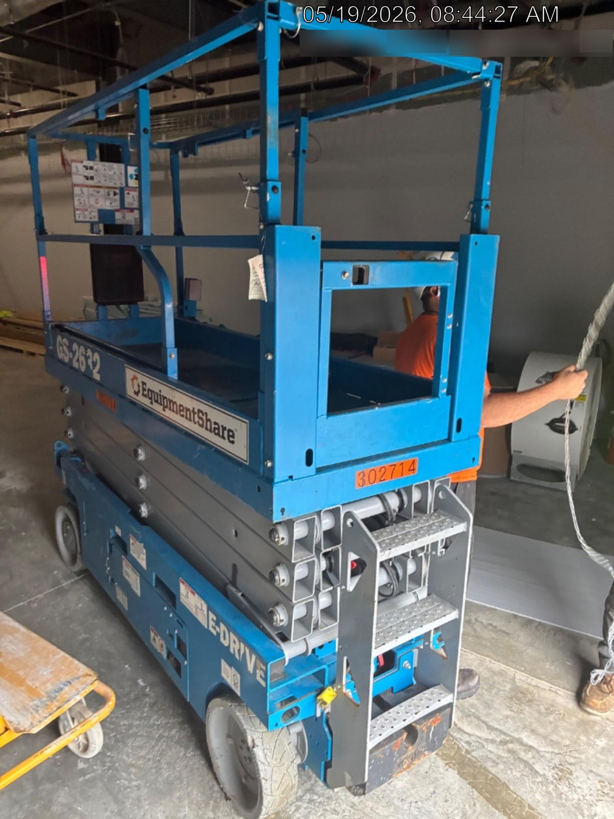 2023 GENIE GS-2632