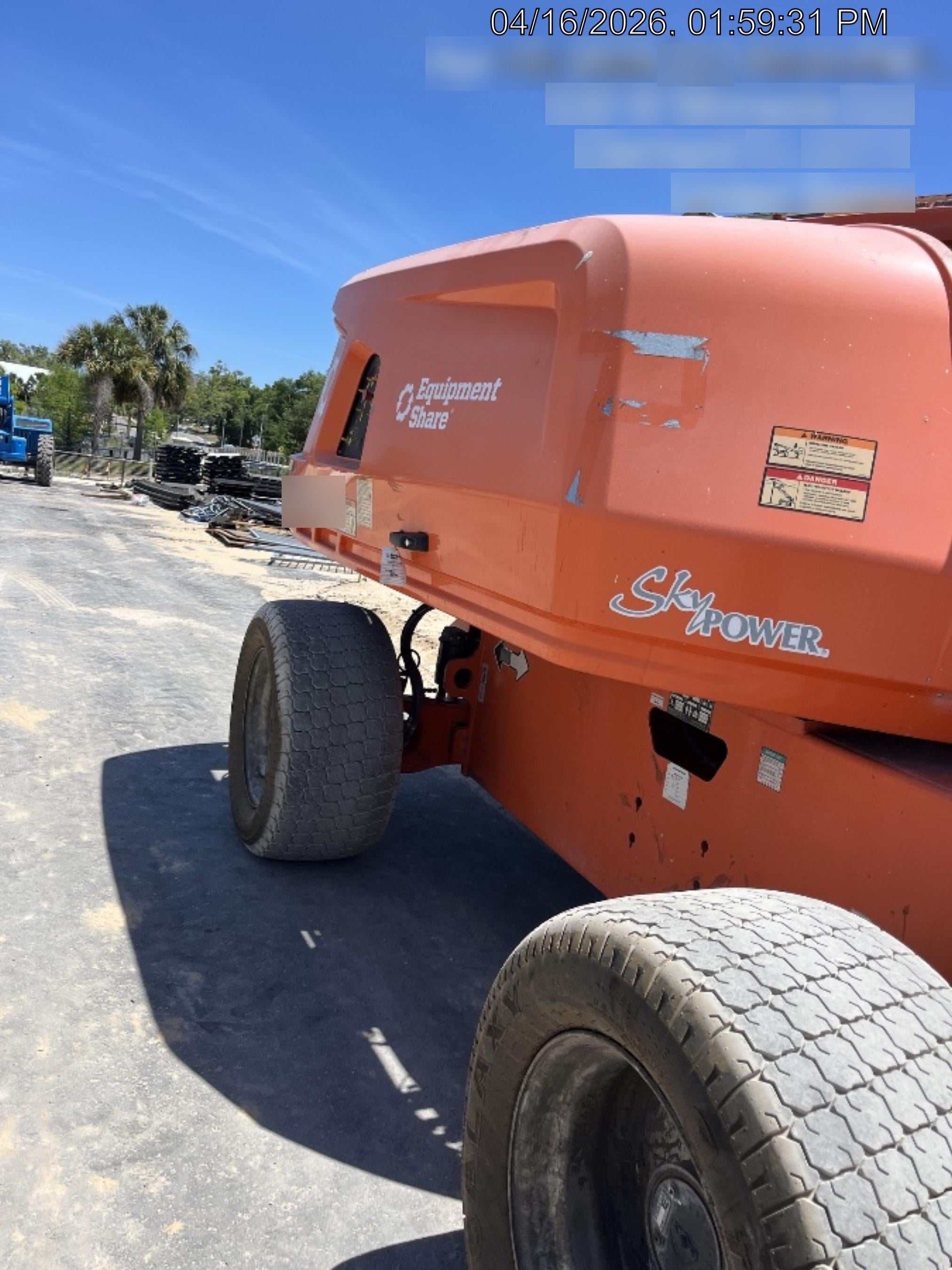 2022 JLG 660SJ