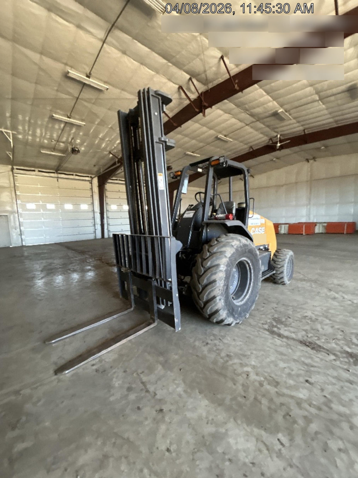 2023 CASE 588H