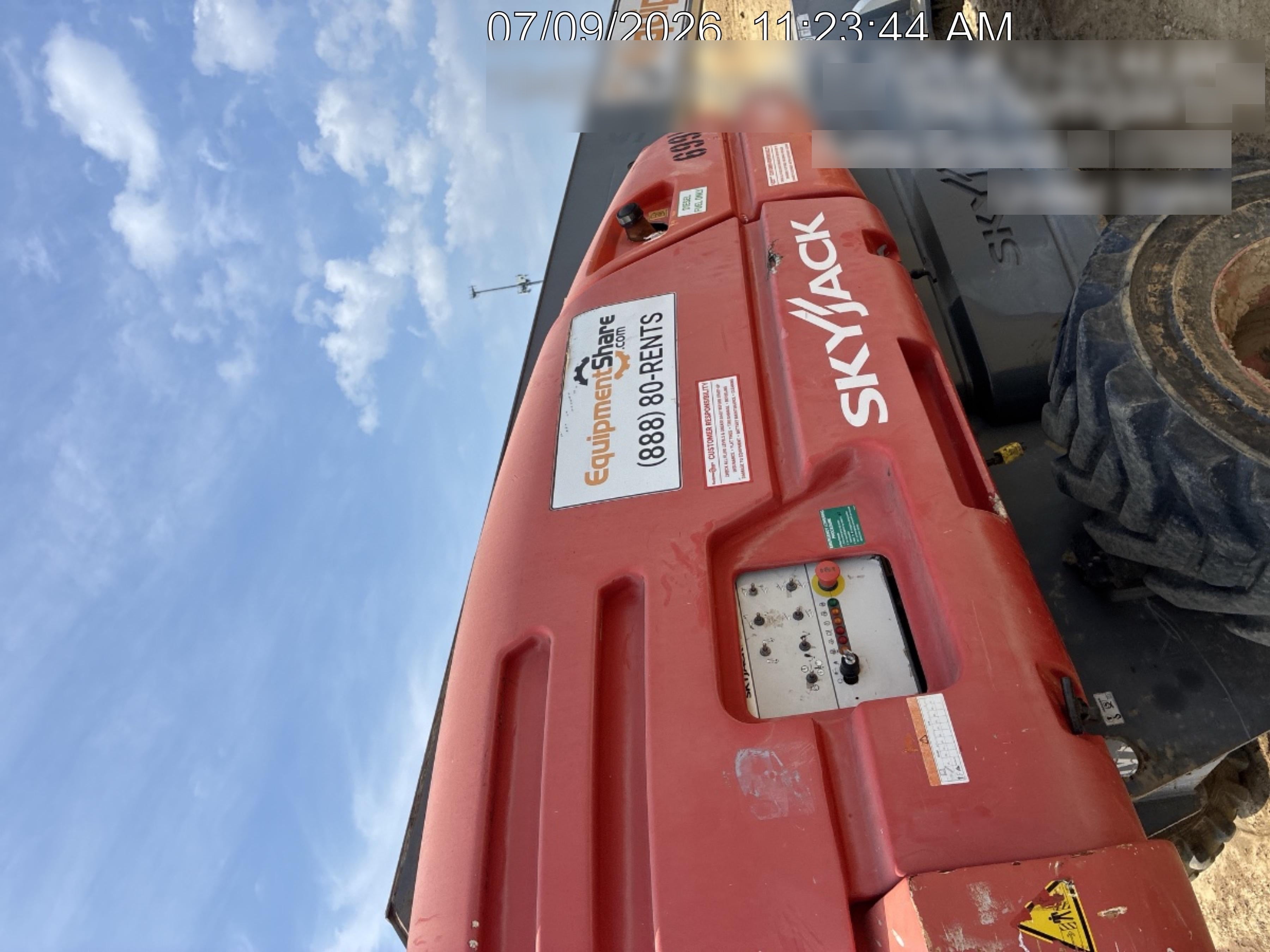 2018 SKYJACK SJ66T