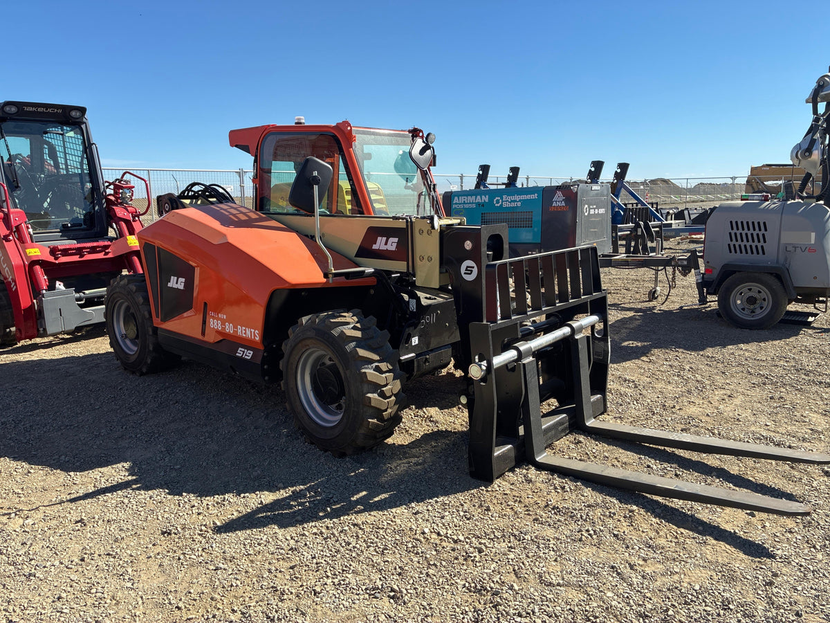 2026 JLG 519