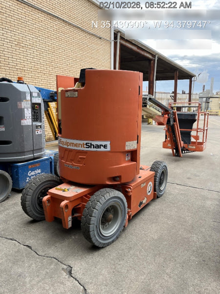 2019 JLG E300AJP