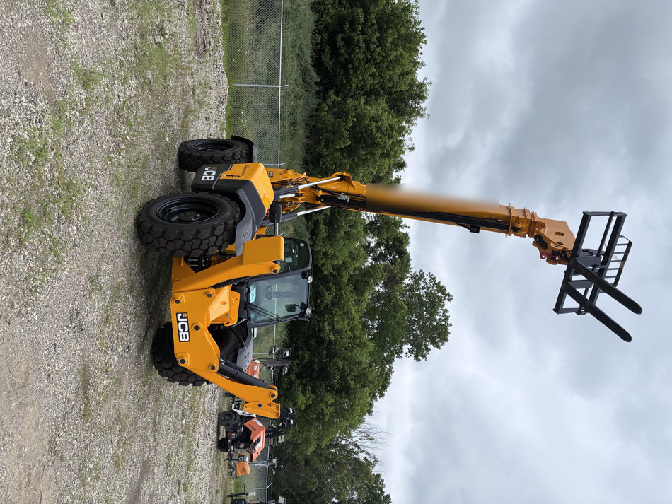 2026 JCB 512-56
