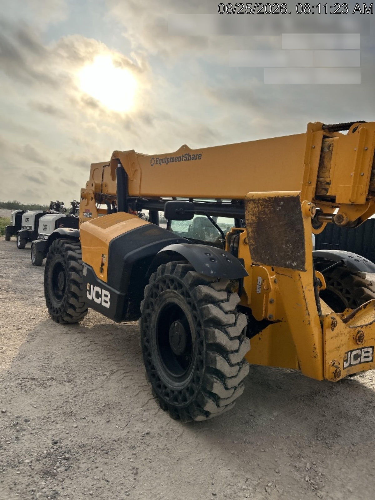 2023 JCB 510-56