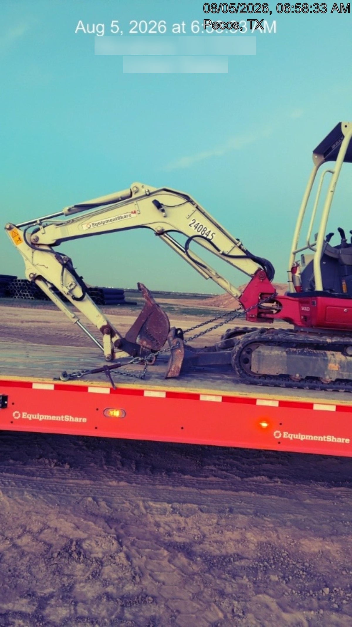 2022 TAKEUCHI TB235-2R