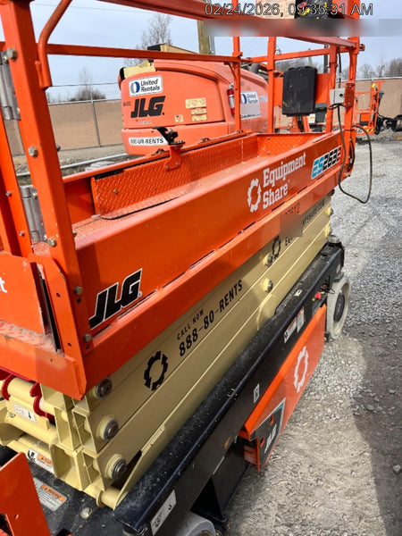 2022 JLG ES2632