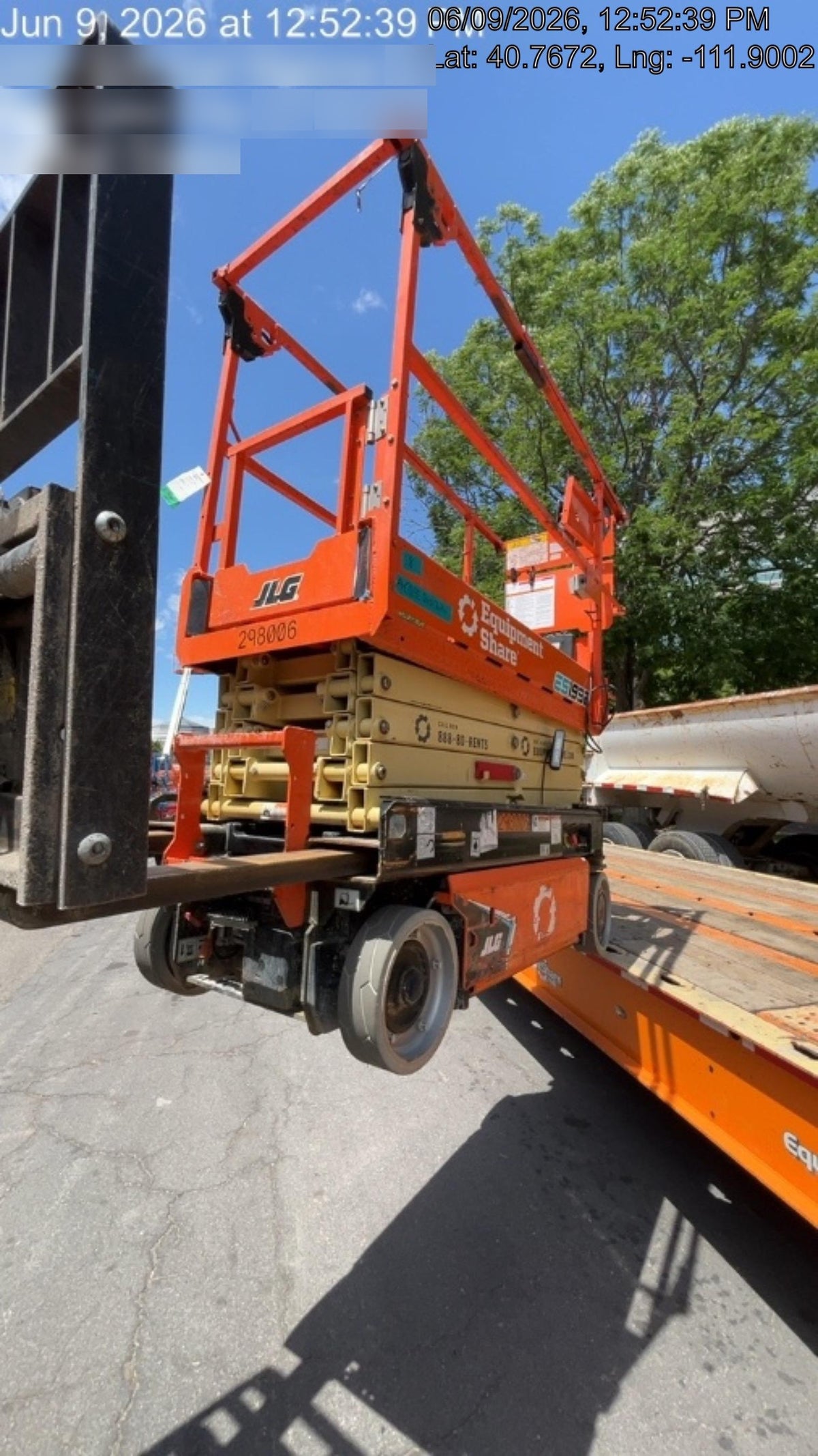 2023 JLG ES1932