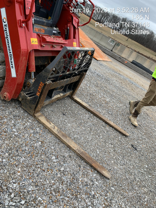 2020 PALADIN 48" Pallet Forks - Paladin