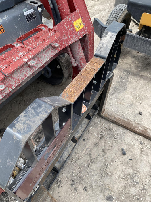 2024 VIRNIG 48" Pallet Forks - Virnig