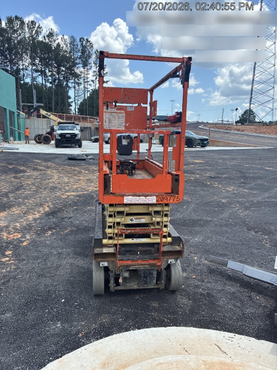 2022 JLG ES1932