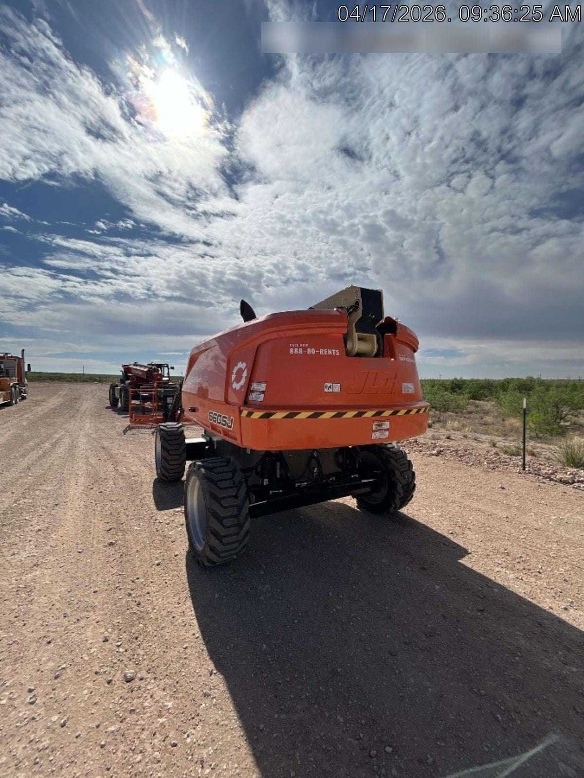 2025 JLG 660SJ
