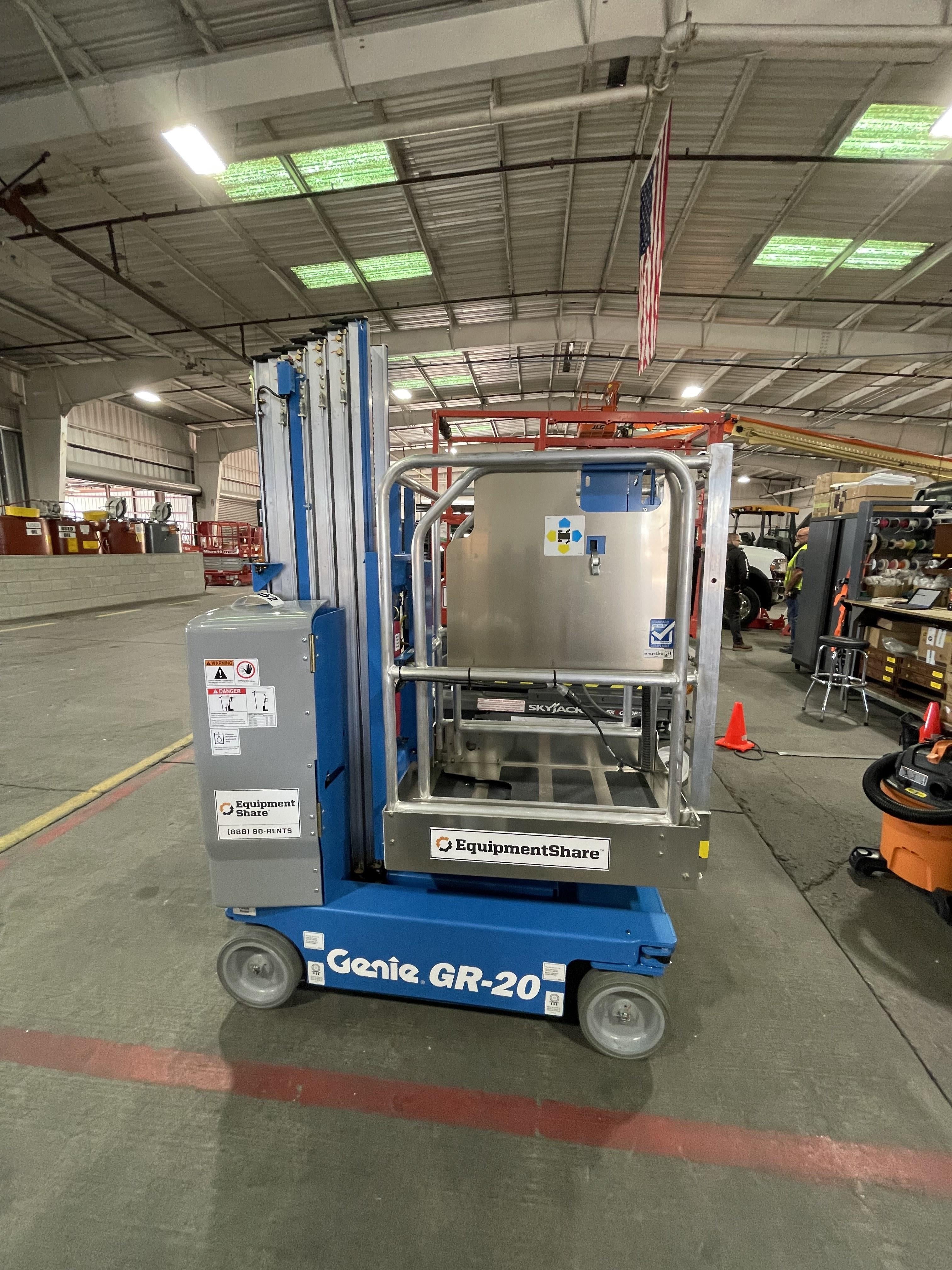 2021 GENIE GR-20
