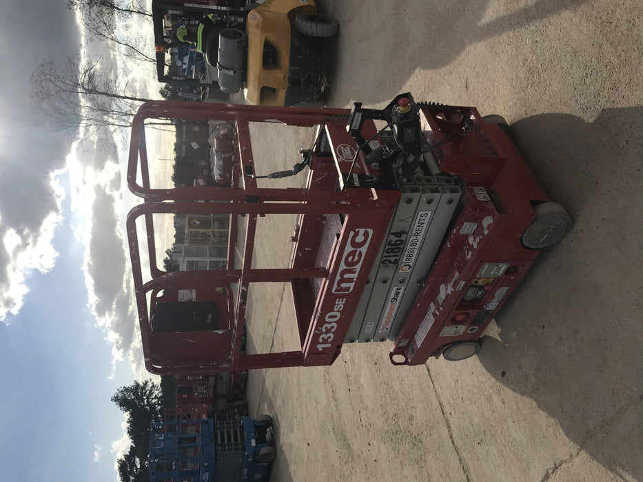 2019 MEC 1330SE MEC 1330SE w/ES Track Hardware, Full Extended 2 Year Warranty