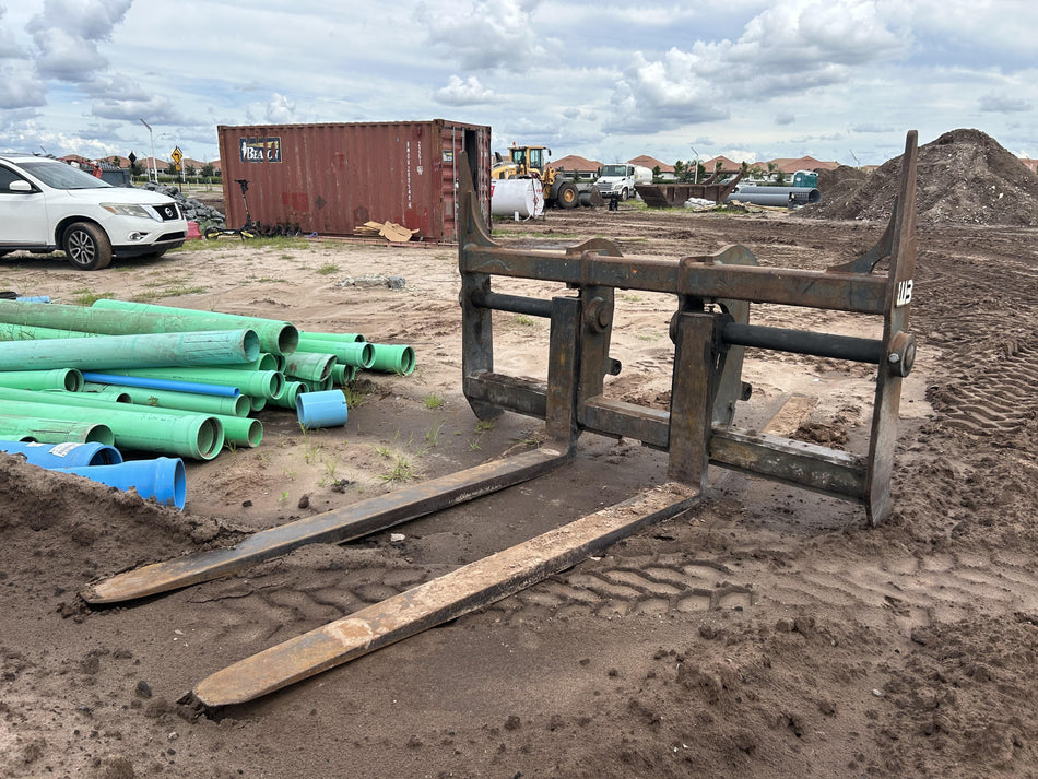 2019 WERK-BRAU 96" Loader Fork Carriage - Werk-Brau