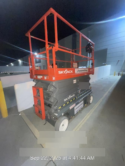 2022 SKYJACK SJ4740