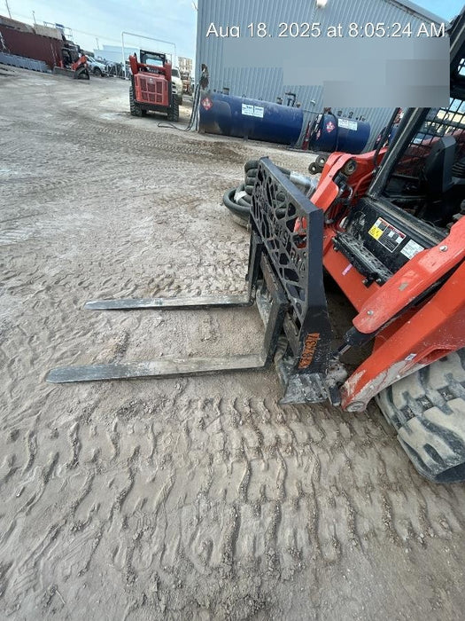 2021 PALADIN 48" Pallet Forks - Paladin