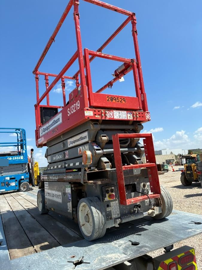 2022 SKYJACK SJ3219