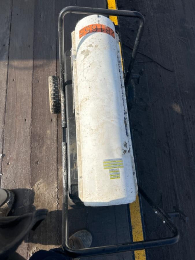 2022 LB WHITE Tradesman K175