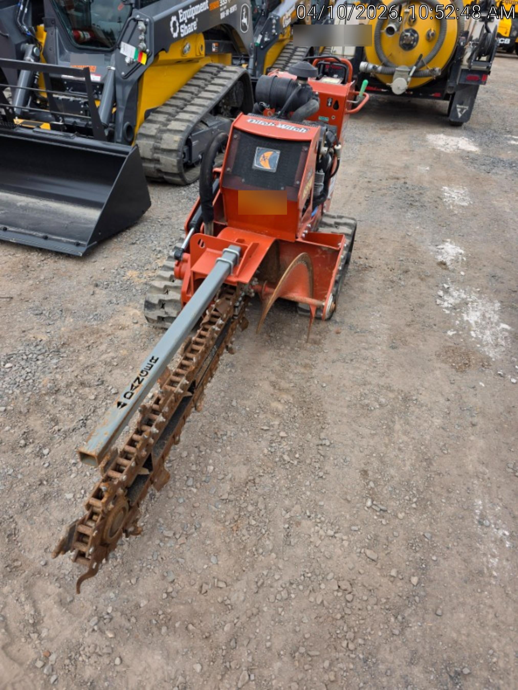 2020 DITCH WITCH C24XA