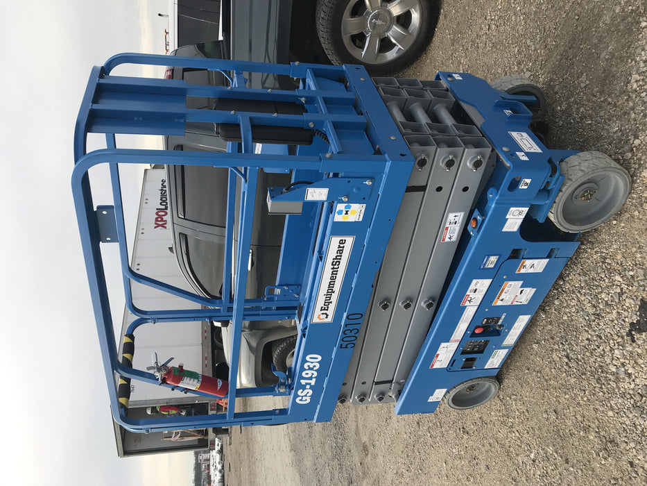 2019 Genie GS-1930 Fixed Rails with Chain Entry