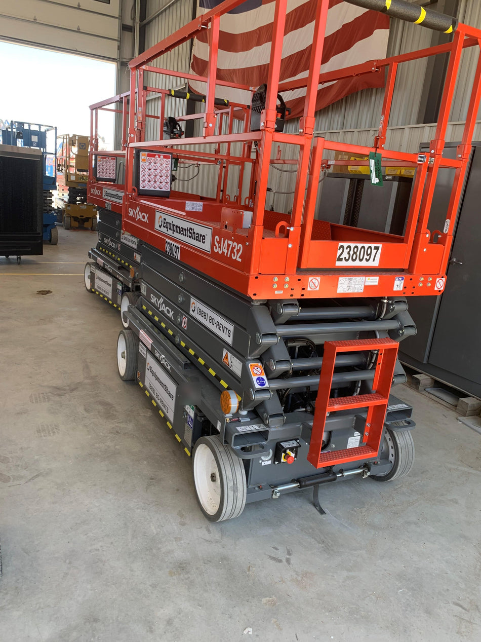 2022 SKYJACK SJ4732