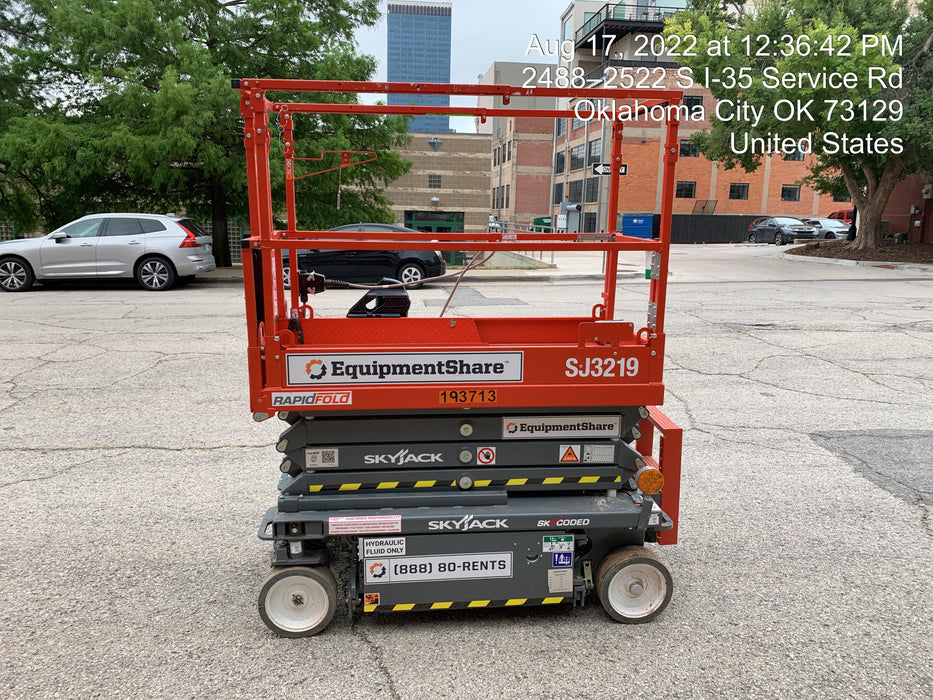 2021 SKYJACK SJ3219